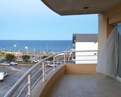 Diez Aparthotel Puerto Madryn Dış mekan fotoğraf